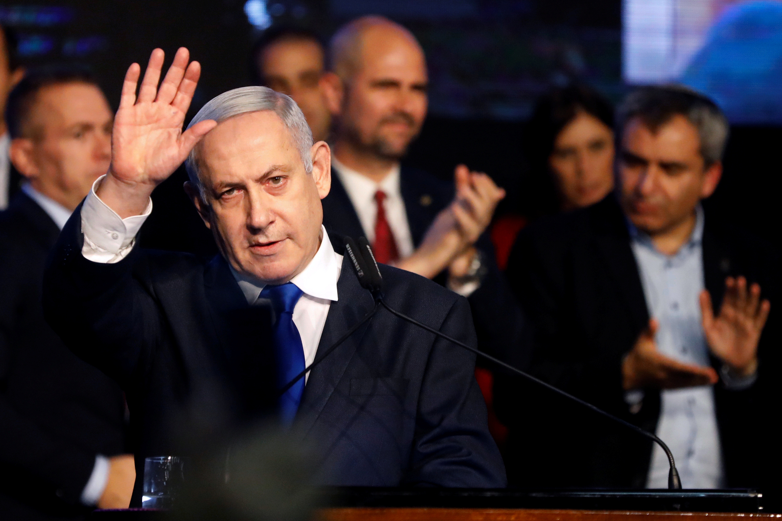 Le Premier ministre israélien Benjamin Netanyahu a été formellement inculpé jeudi pour corruption, fraude et abus de confiance par le procureur général d'Israël Avichai Mandelblit. /Photo prise le 17 novembre 2019/REUTERS/Nir Elias