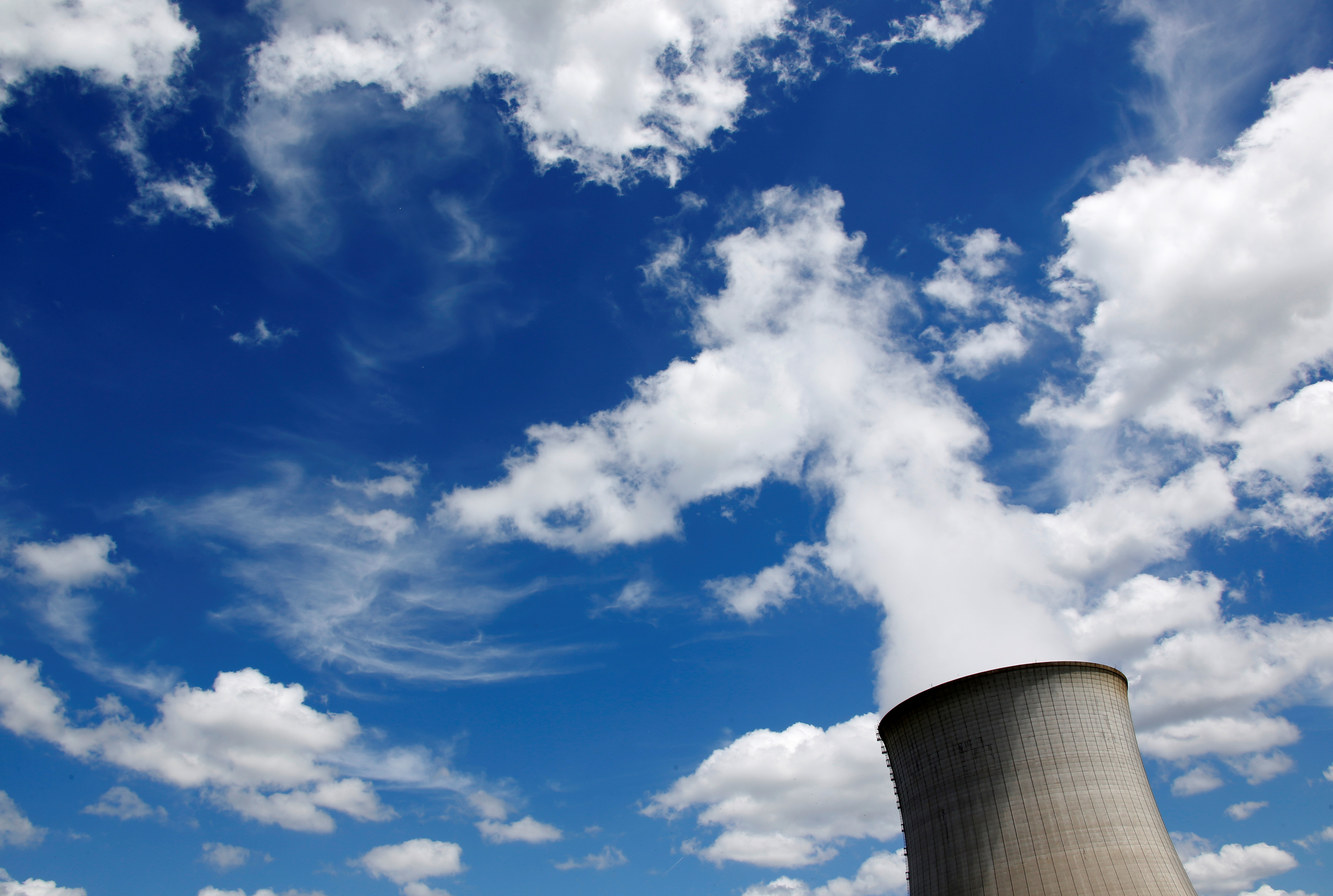 Nucléaire : L'Etat veut construire six EPR