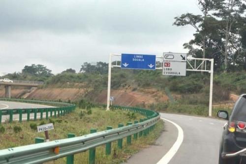 Cameroun : les 60 premiers kilomètres de l’autoroute Yaoundé-Douala ouverts à la circulation
